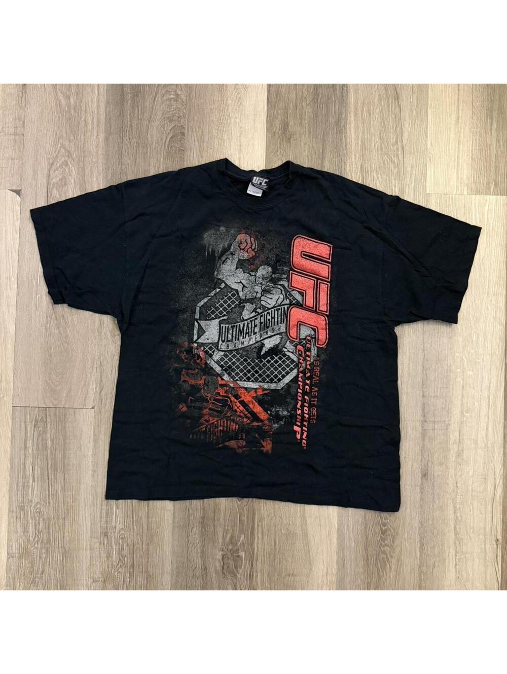 Y2K UFC black cotton t-shirt with red UFC logo and fighter graphic, size 2XL